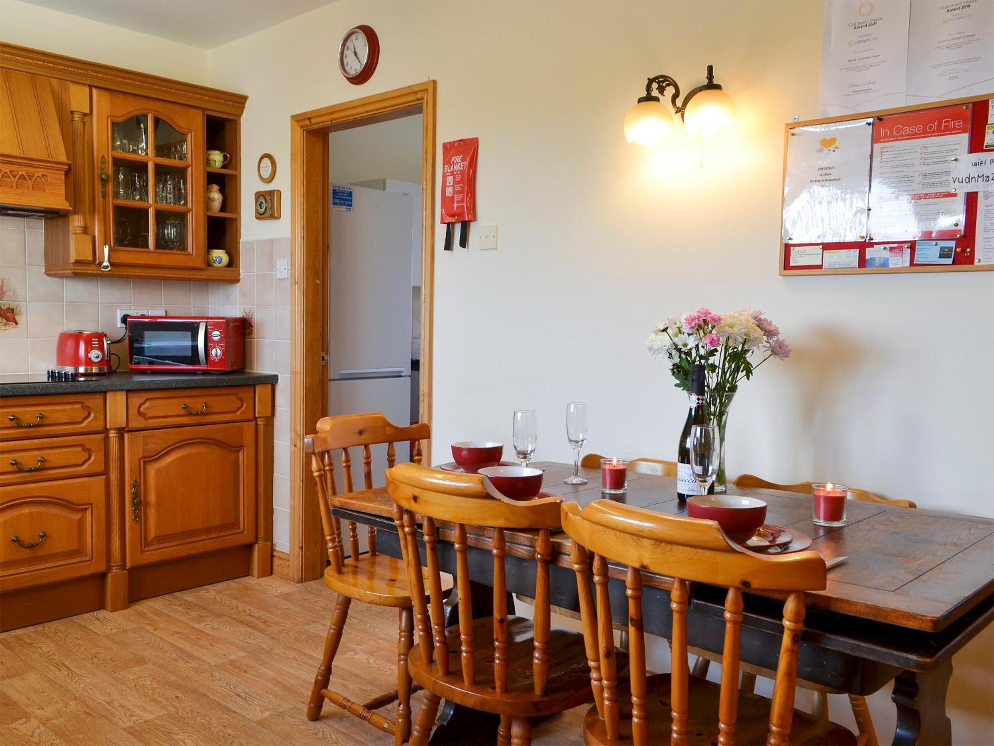 Ivy Grange Cottage Wistow  エクステリア 写真